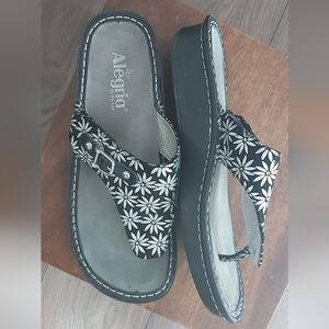 Alegria Vanessa Thong Daisy Sandal